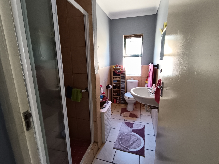 To Let 2 Bedroom Property for Rent in Saldanha Western Cape